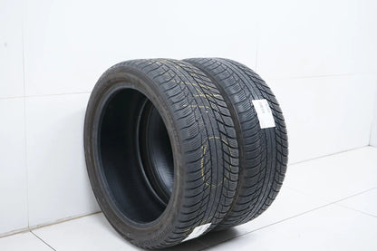 2 x Winterreifen Bridgestone 225 45 18 Zoll DOT19/18 ca.4 mm MO