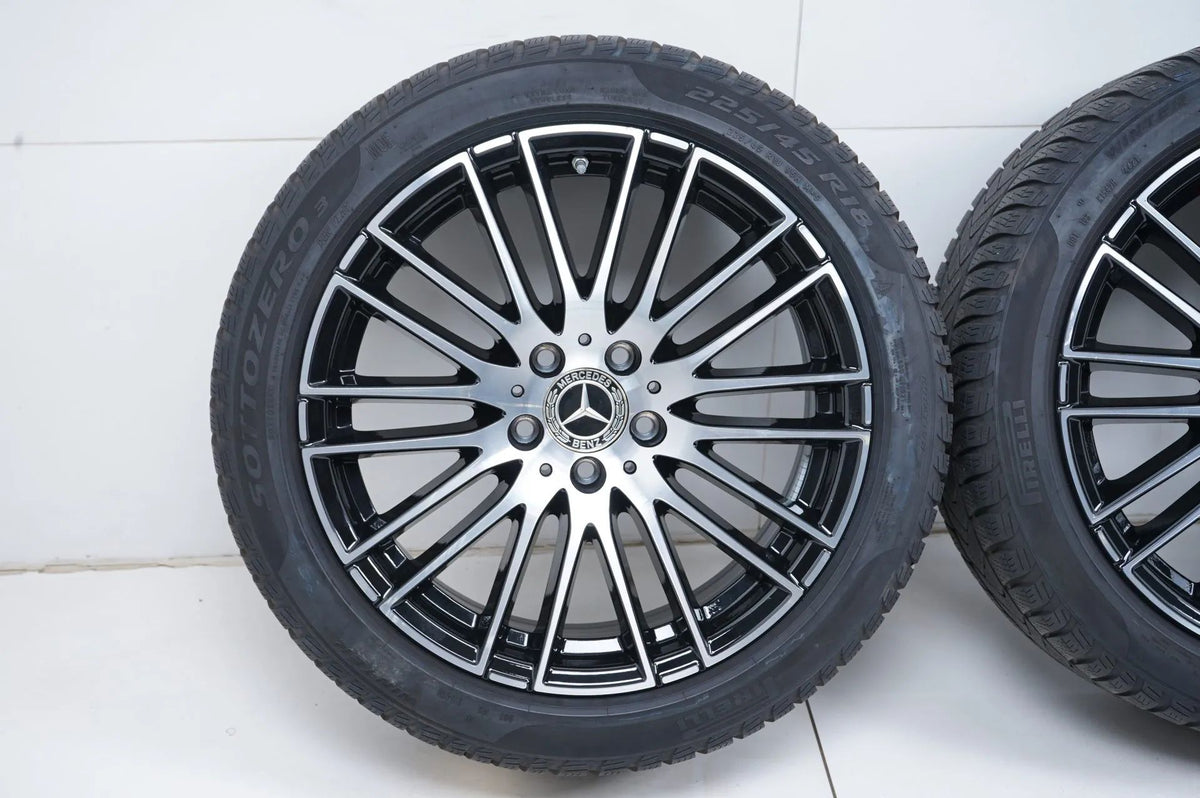 Mercedes C-Class W206 winter tires/wheels 225/45/18 inch Detailansicht 3
