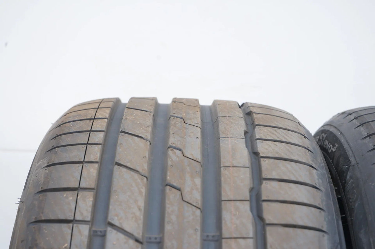 2x Sommerreifen Hankook 285 40 19 Zoll ca.7mm DOT23/20 MO Detailansicht 4