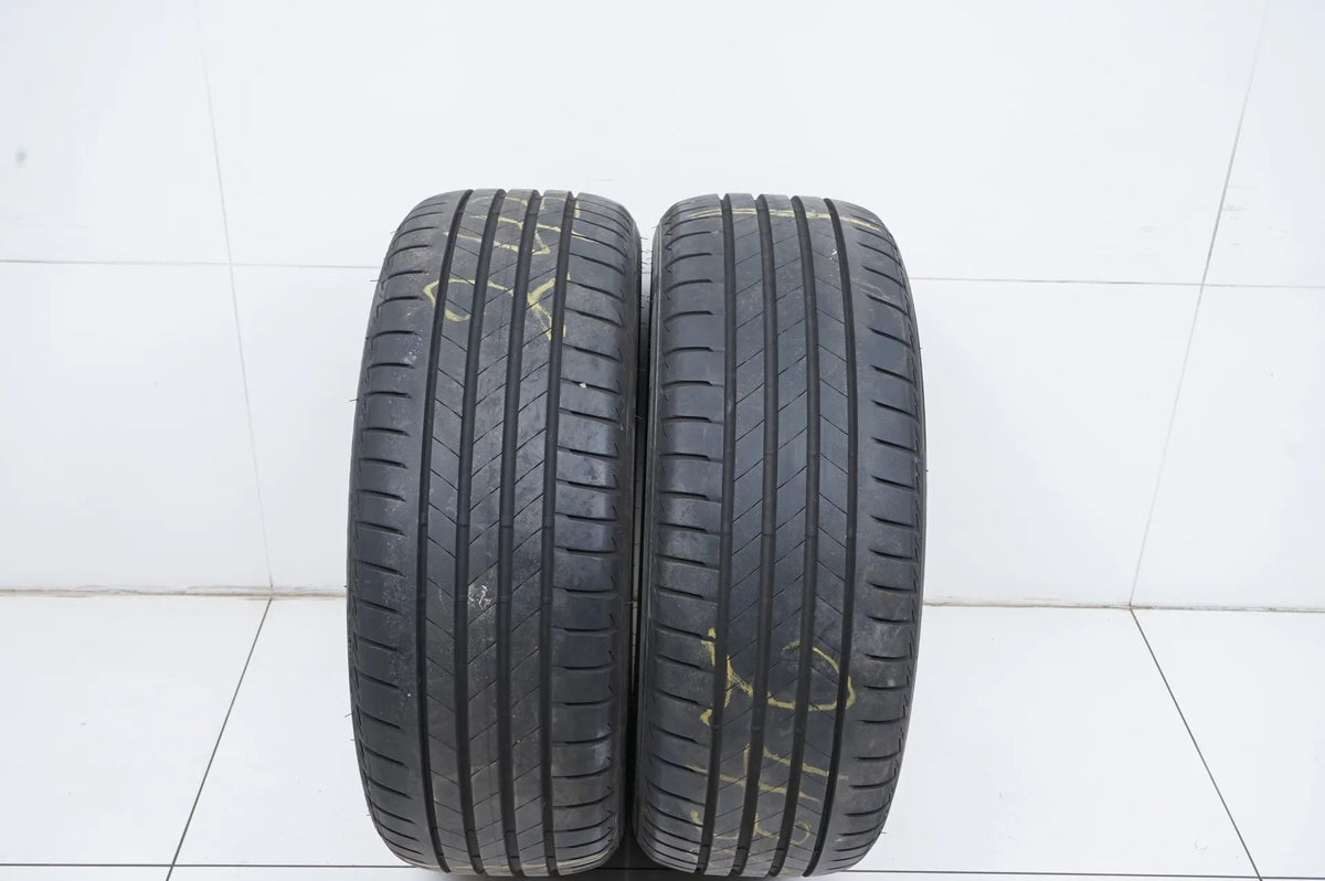 2 x Sommerreifen Bridgestone 235 55 18 Zoll  DOT19 ca.6 mm MO Detailansicht 2