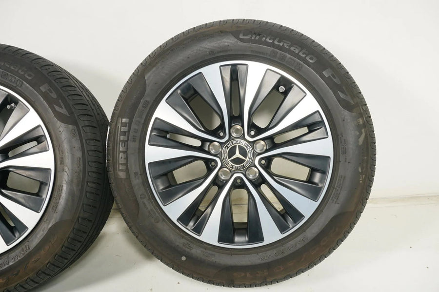 WieNeu Mercedes A B Klasse W177 B247 Winterräder mit neuen Winterreifen 16 Zoll