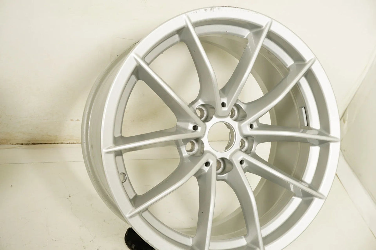1 x originální hliníkový disk BMW Z4 G29 17 palců 6879184 768 8,5J Detailní zobrazení 3
