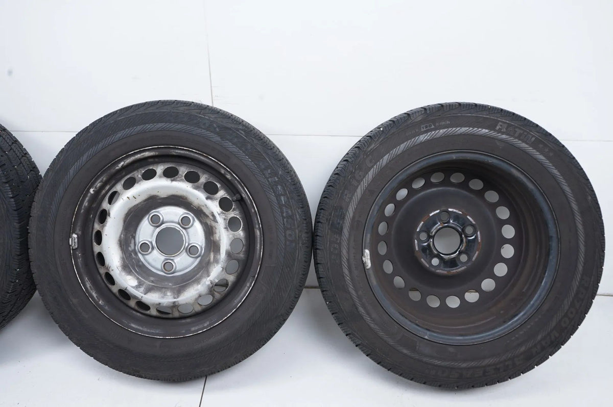 VW Transporter T5 T6 winter wheels winter tires 205 65 16 inch 7H0601027D Detailansicht 15