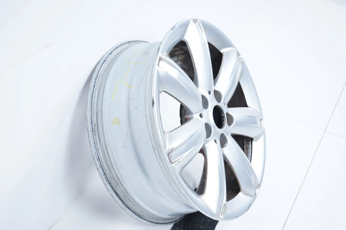 1 x hliníkový disk MINI Countryman F60 17 palců 6856041 JCW 539 6,5J Detailní zobrazení 6