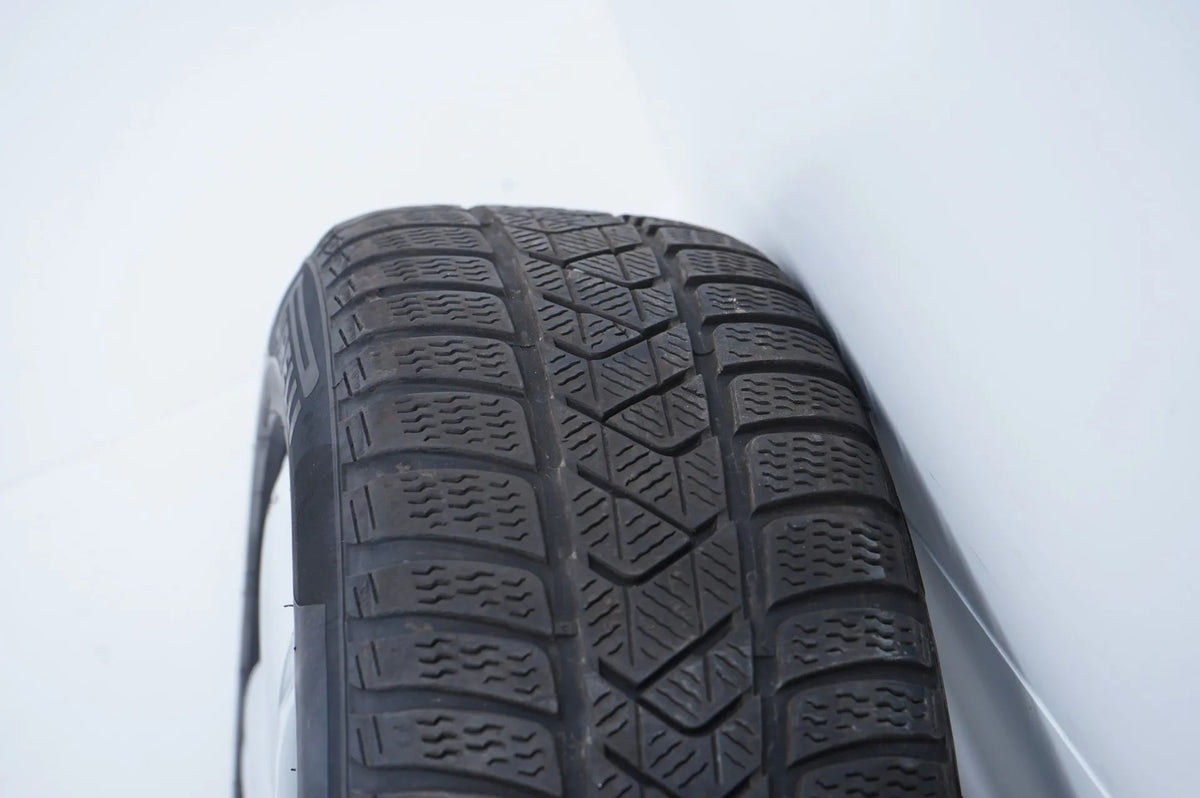 MINI Countryman F60 Winter Tires Winter Wheels 205 60 17 inch JCW539 Detailansicht 13