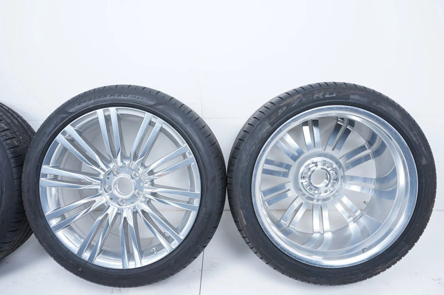 Cerchi in lega cromati originali Mercedes Classe S W223 V223 pneumatici estivi 255 40 R20 7 mm