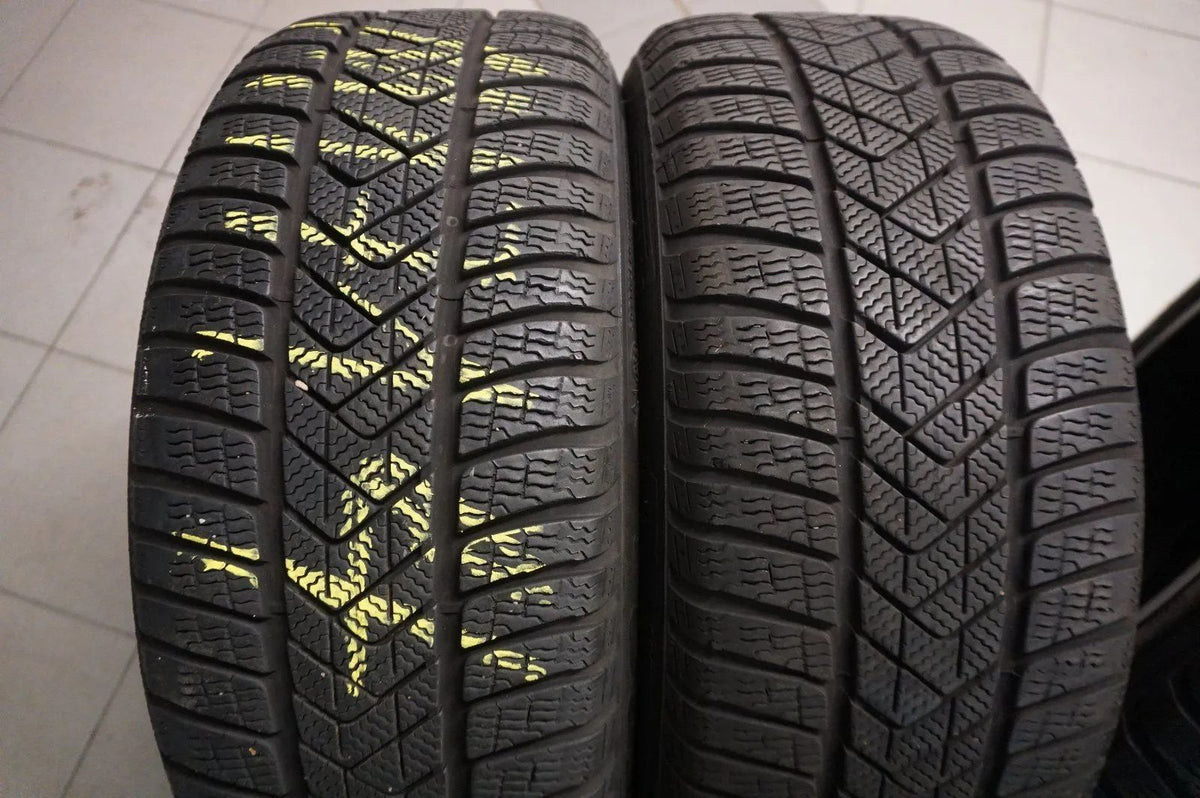 Original Mercedes E-Klasse W213 S213 Alufelgen Winterreifen 245 45 R18 Zoll 6mm Detailansicht 7