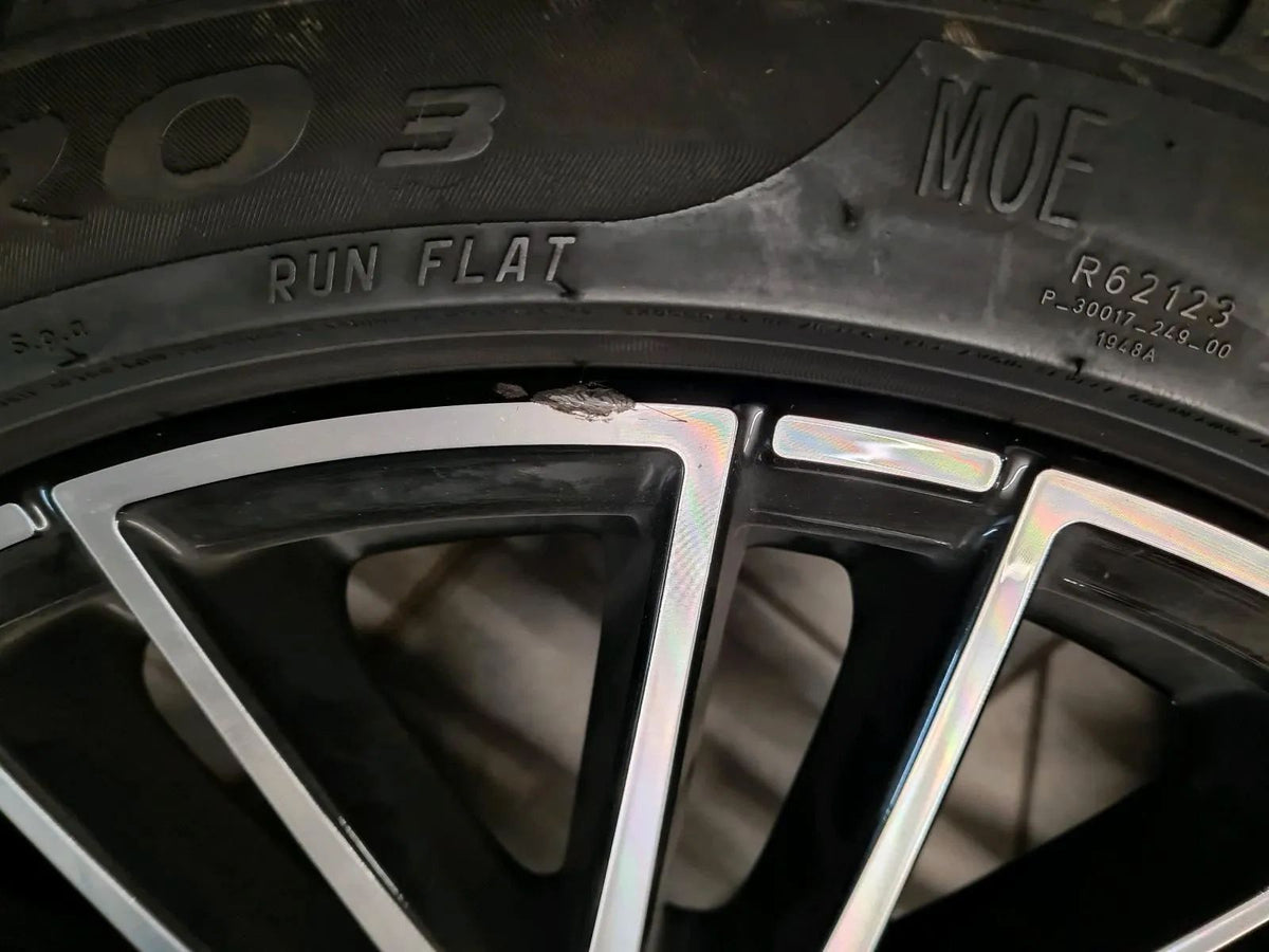 Original Mercedes C-Klasse W206 S206 18 Zoll Alufelgen Winterräder Winterreifen Detailansicht 14