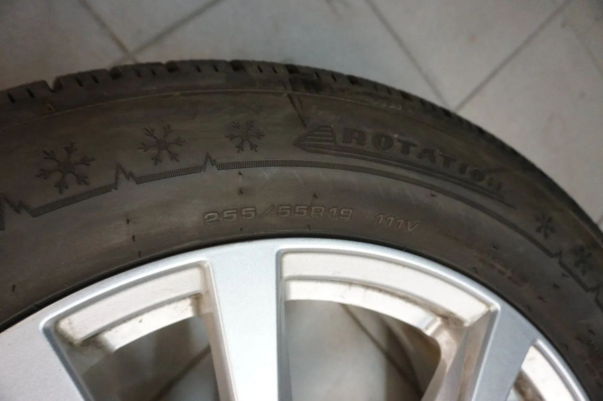 Audi Q7 4M Alloy Wheels Winter Wheels Winter Tires 255 55 R19 111V 7mm Detailansicht 4