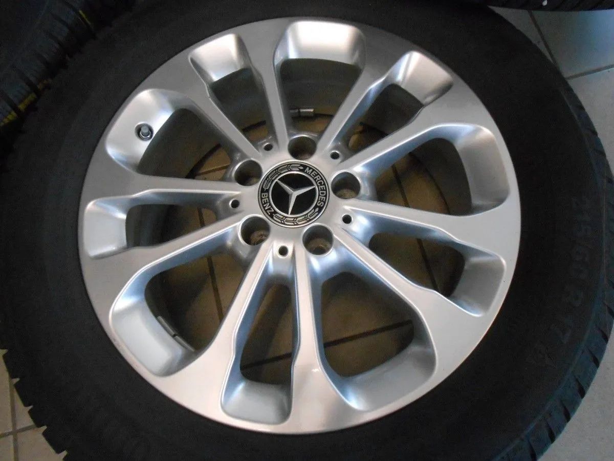Cerchi in lega originali Mercedes GLA X156, ruote invernali, pneumatici invernali 215 60 R17 96H 8 mm Visualizzazione dettagliata 4