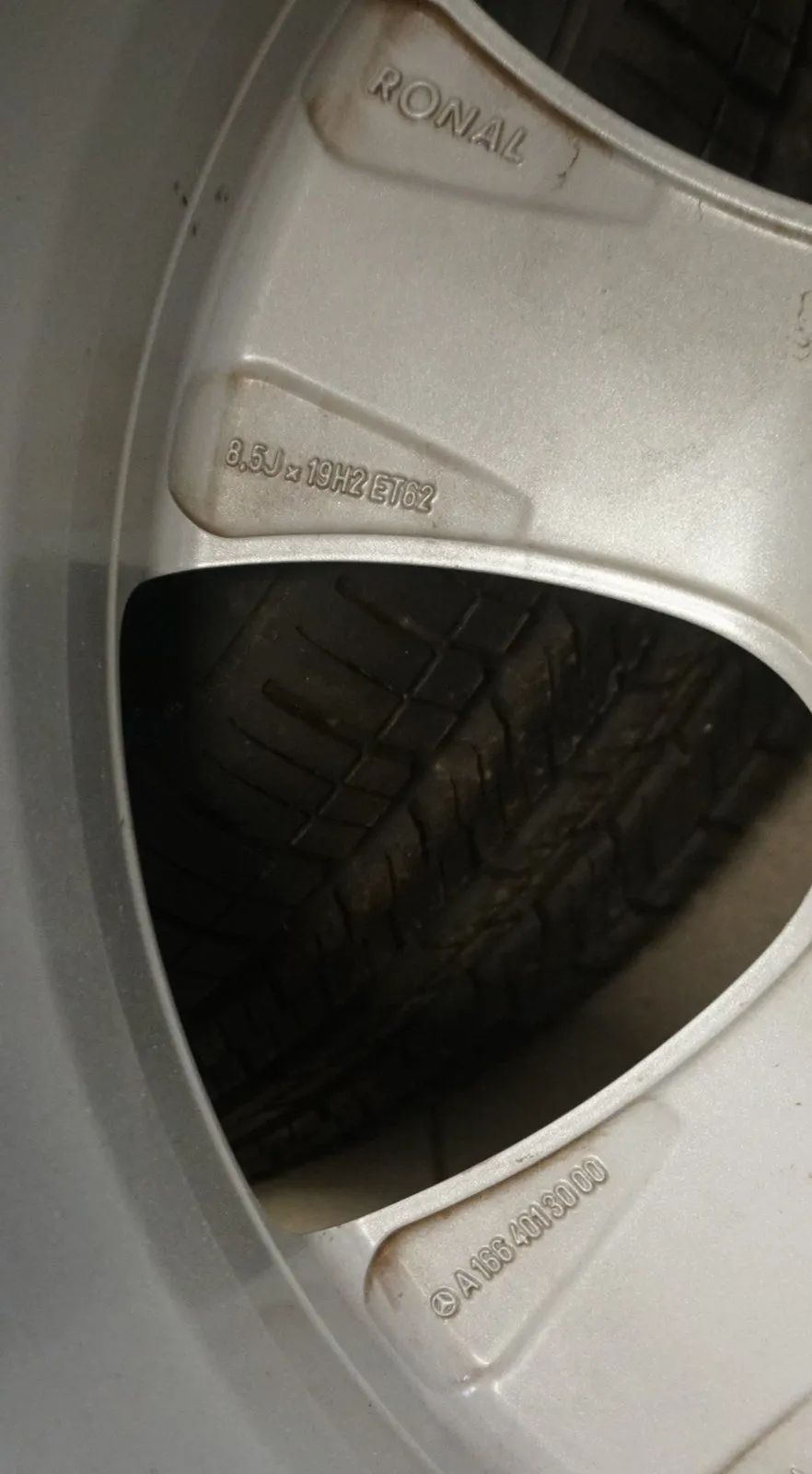 Original Mercedes GLS GL X166 W166 Alufelgen Sommerreifen 275 55 R19 Zoll 7mm