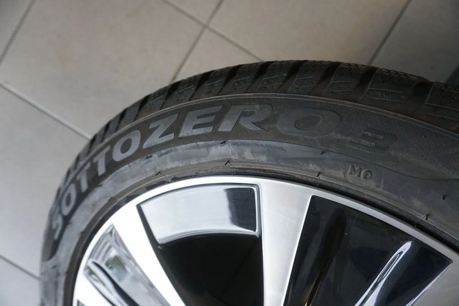 Jantes alliage et pneus hiver d'origine Mercedes Classe E W213 S213 Hybride E300e E300de