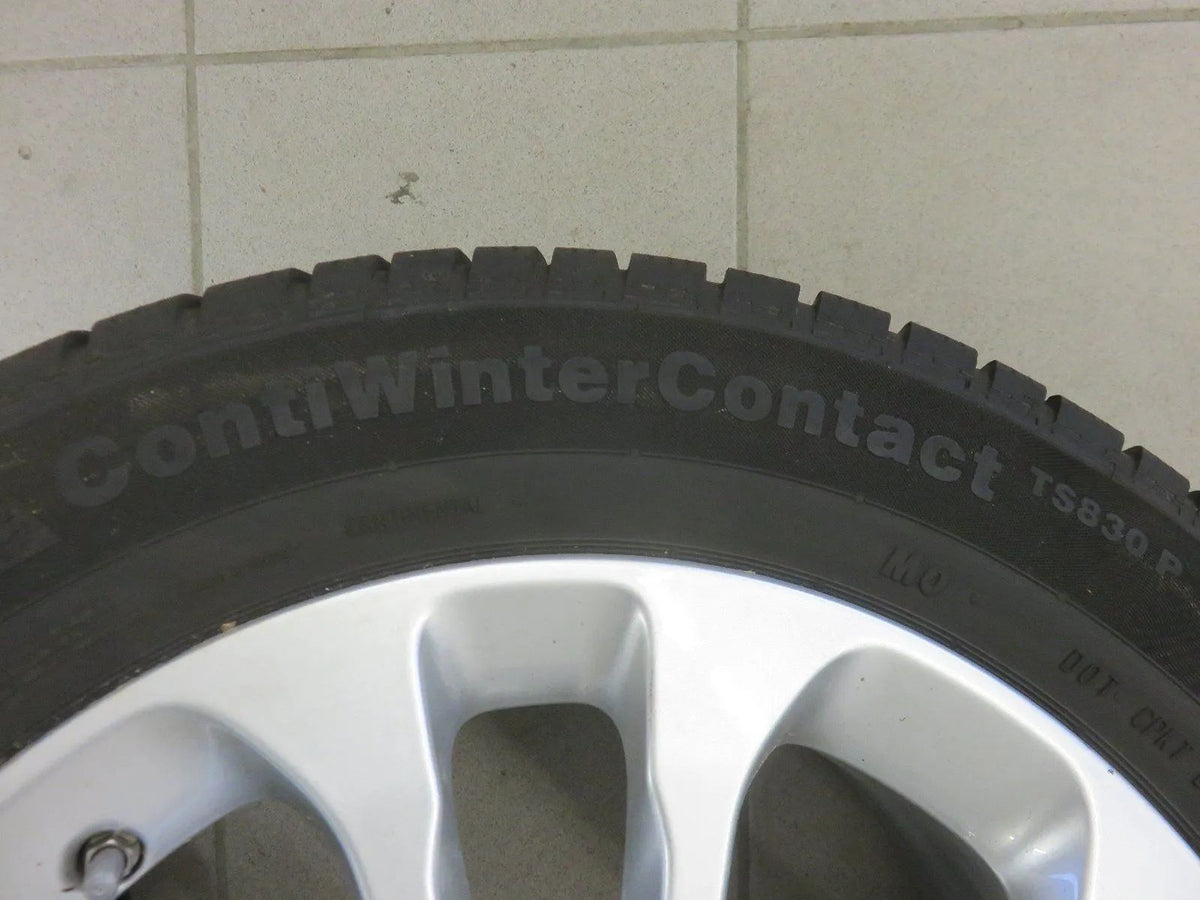 Original Mercedes GLA X156 Alloy Wheels Winter Tyres 215 60 R17 8mm Detail view 4