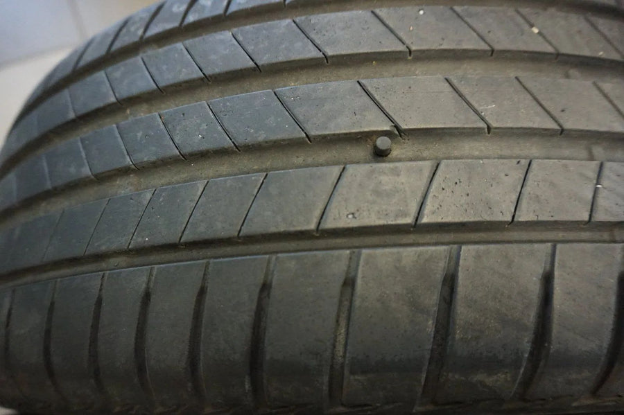 Original Mercedes A-Klasse W177 B-Klasse CLA Alufelgen Sommerreifen 205 55 R17