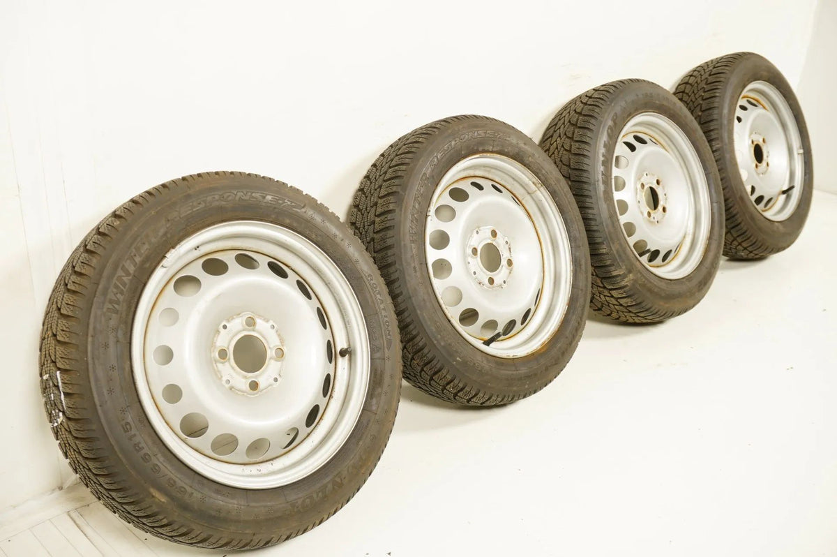 Smart A453 W453 Winter tires Winter wheels 15 inch Detailansicht 2
