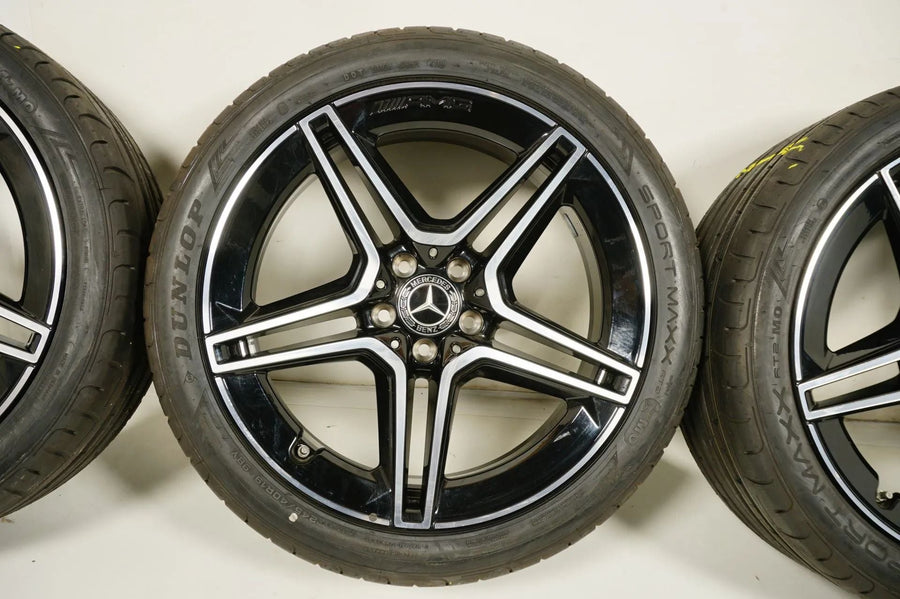 WieNeu Mercedes CLS W257 Winterräder mit neuen Winterreifen 19 Zoll