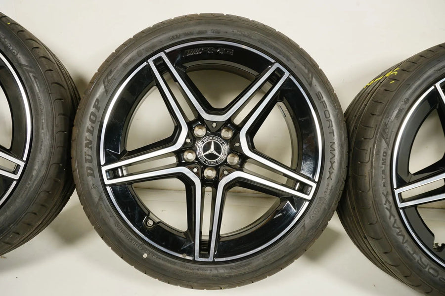 Like new Mercedes CLS W257 summer wheels, summer tires, 19 inch