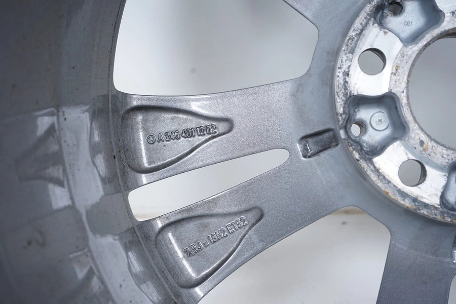 1 x Mercedes A B W176 W117 W246 Alufelge 18 Zoll A2464011202