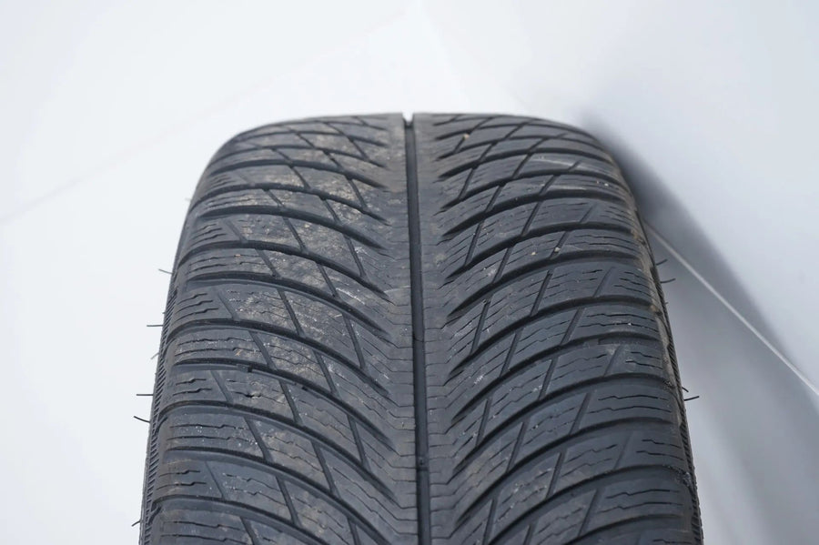 Mercedes A35 W177 AMG Winterreifen Winterräder 235 40 18 Zoll