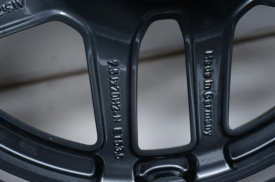 Pneus hiver et jantes hiver 20 pouces pour Mercedes SL AMG R232 W232