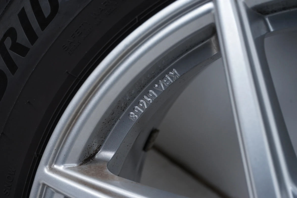 Zimní pneumatiky a zimní kola pro VW Tiguan Škoda Kodiaq Audi Q3 215 65 17 palců Detailní zobrazení 15