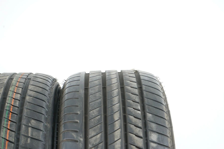 2 x Sommerreifen Bridgestone 305 40 R20 20 Zoll DOT23 ca.7mm Bmw*