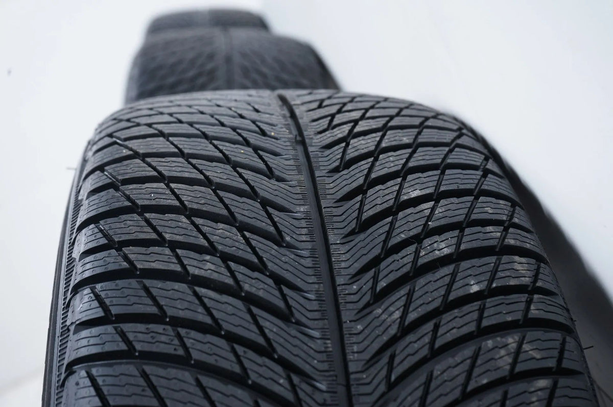 NEW Mercedes GLS X167 Winter Wheels Winter Tires 275 50 21 inch KBA54140 Detailansicht 10