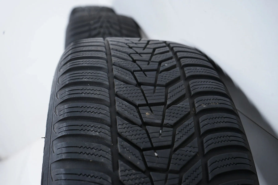 Pneus/roues d'hiver Hyundai Ioniq 235/55/19 pouces