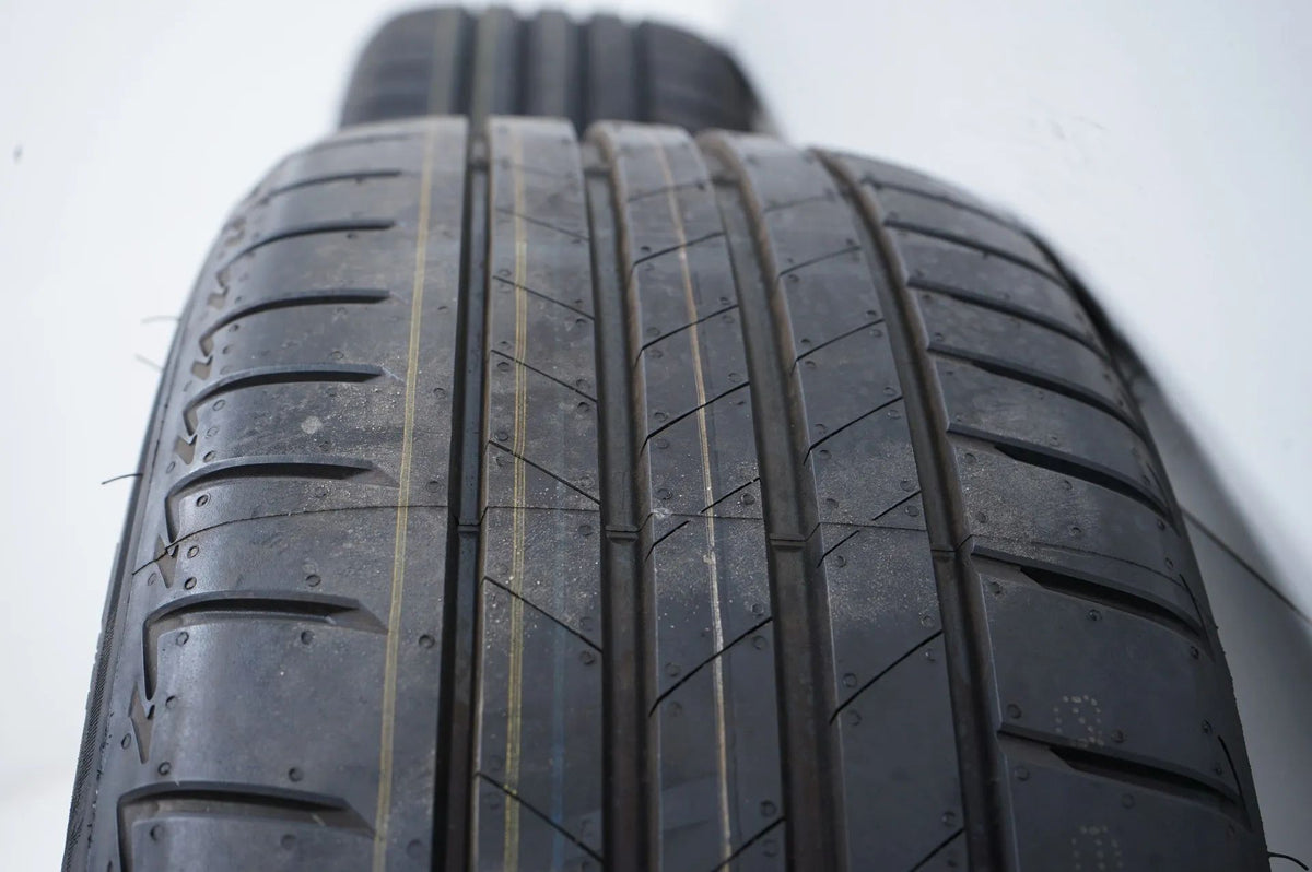 Mercedes C Class W206 summer tires, summer wheels, 17 inch Detailansicht 12
