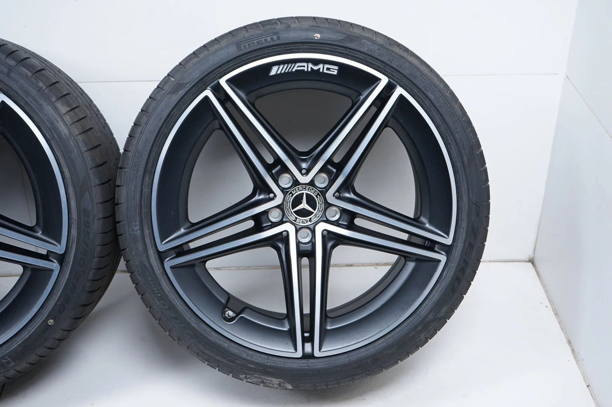 Mercedes E63 AMG W213 Sommerreifen Sommerräder 20 Zoll Detailansicht 7
