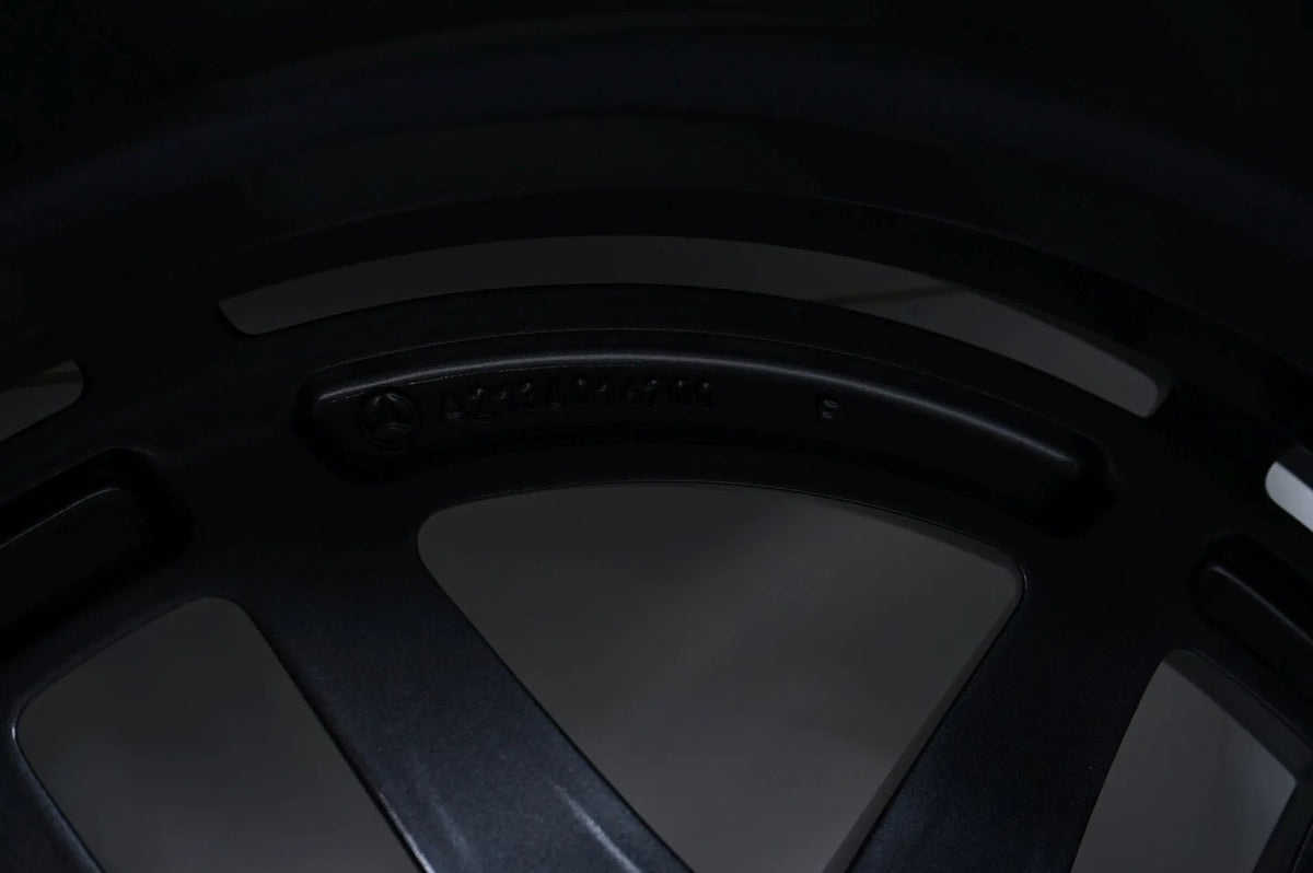 Mercedes E43 E53 AMG W213 Winter Tires Winter Wheels 19 Inch Detailansicht 16