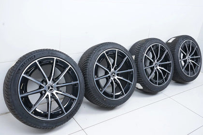 Roues et pneus hiver Mercedes CLA35 C118, dimensions 235/40/18 pouces