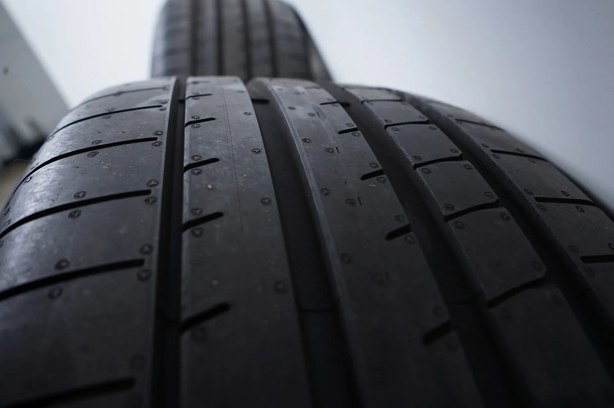 Mercedes EQS V297 W297 summer wheels summer tires 20 inch Detailansicht 10