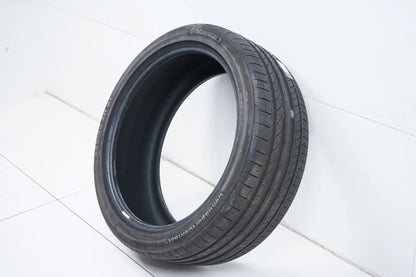 1 x Sommerreifen 255 40 21 Zoll Continental DOT16 ca.5mm