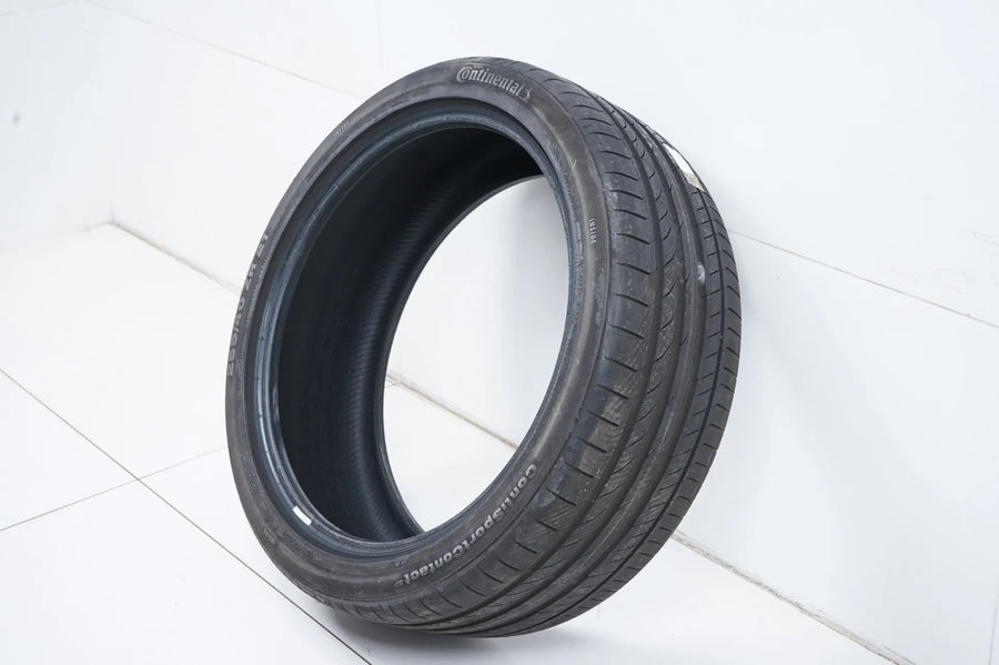 1 x Sommerreifen 255 40 21 Zoll Continental DOT16 ca.5mm