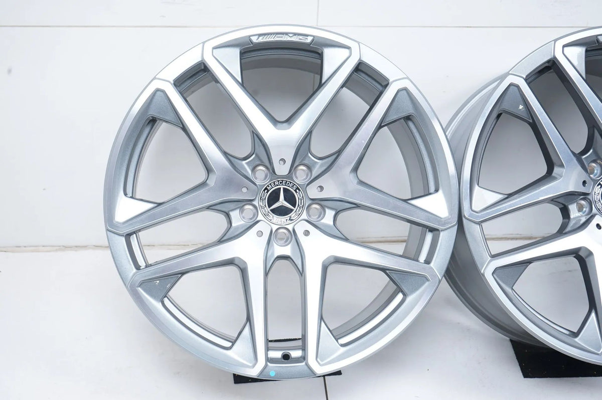 Mercedes GLC63 AMG W253 X253 Alufelgen 20 Zoll A2534013600 Detailansicht 3