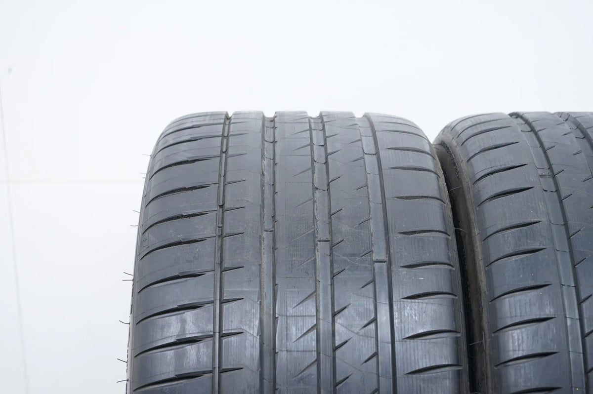 2 pneus été de démonstration Michelin 295/35/19 pouces DOT18 MO Vue détaillée 4
