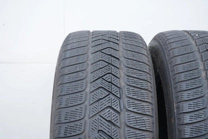 4x Winterreifen Pirelli 235 60 18 Zoll DOT17 MO ca.4mm