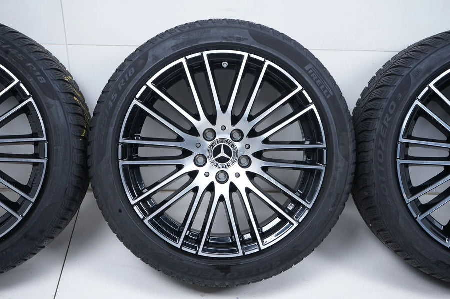Mercedes C Klasse W206 Allwetterräder mit neuen Allwetterreifen 225 45 18 Zoll
