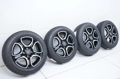 Smart W453 A453 Winterreifen Winterräder Alufelgen 15 Zoll
