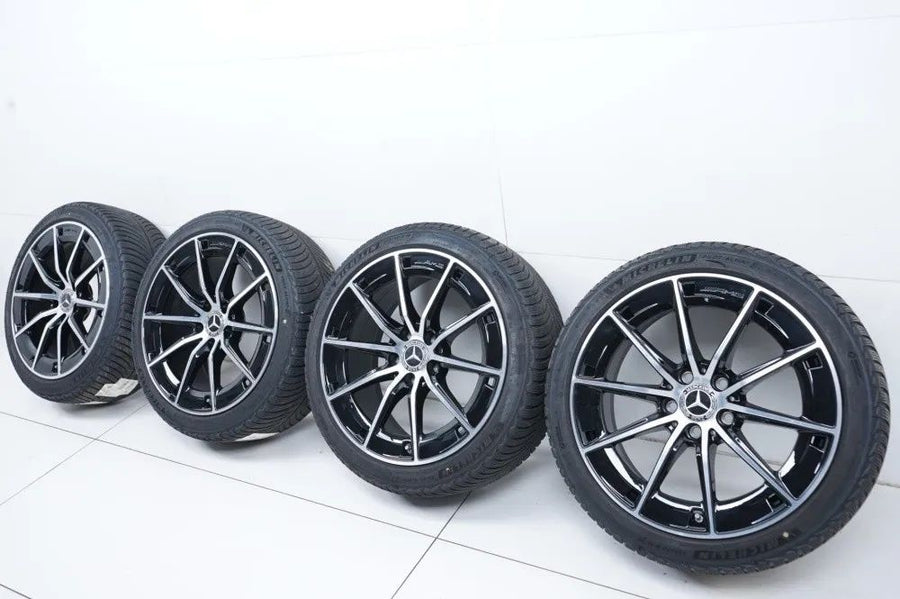 Pneus/jantes hiver Mercedes A35 W177 AMG 235/40/18 pouces