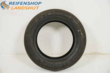 1 pneu été neuf de démonstration Michelin DOT17 MO 205/60/16 pouces