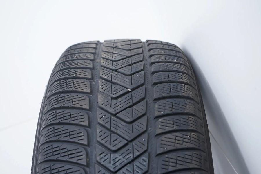 Pneus hiver pour Volvo XC90 (2 pneus) 235/60/18 pouces