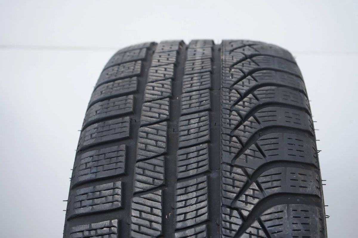 Mercedes CLS Class W257 winter tires/wheels 245/40/19 inch Detailansicht 9