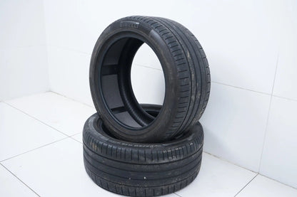 2x Summer tires 285 40 19 inch approx. 4mm Pirelli P Zero DOT21 MO