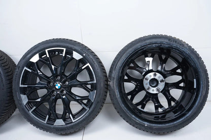 Like new BMW 1 Series F70 winter tires/wheels 225/40/19 inch 977M