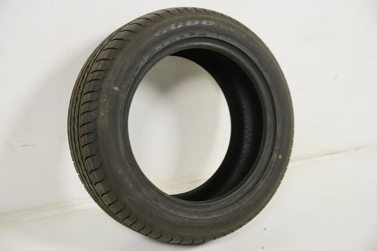 1 x Neu Demo Sommerreifen 235 55 18 Zoll Goodyear DOT17 Detailansicht 3
