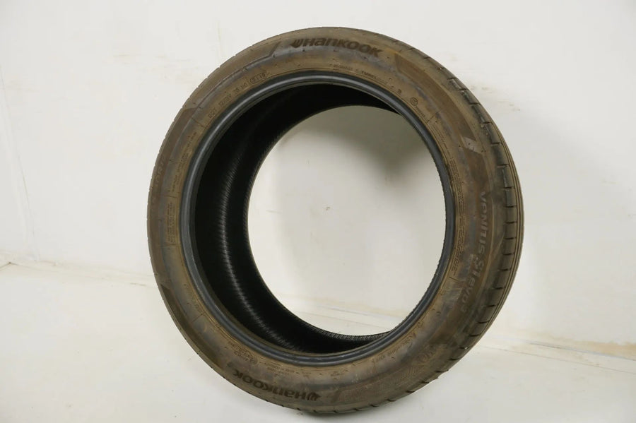 1x Sommerreifen 285 40 19 Zoll Hankook ca.4,5 mm DOT19 MO