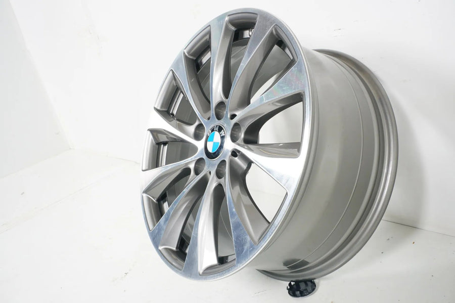 1 x Originální BMW řady 1 řady 2 F20 F21 F22 hliníkový disk 18 palců 387 6796217