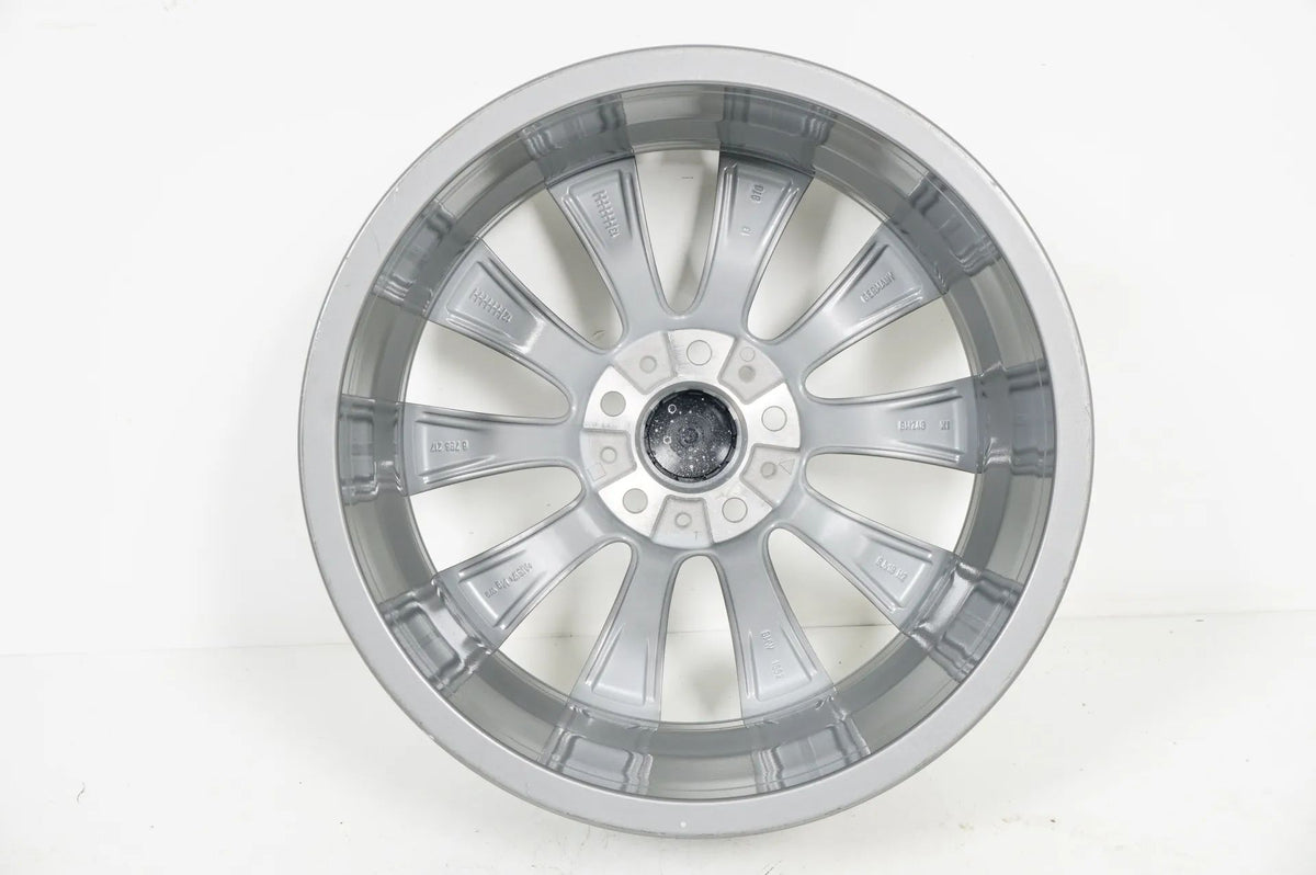 1 x Originální BMW řady 1 řady 2 F20 F21 F22 hliníkový disk 18 palců 387 6796217 Detailní zobrazení 10